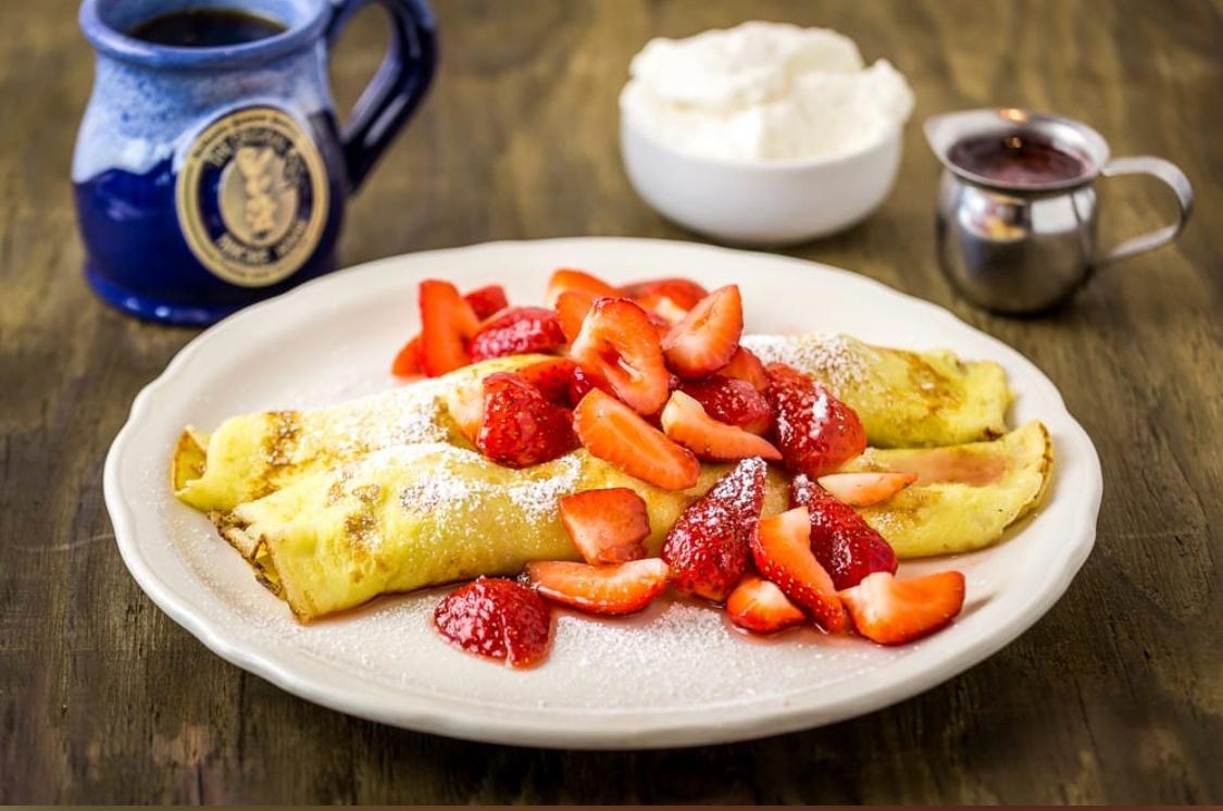 Stuffed Strawberry Crepes